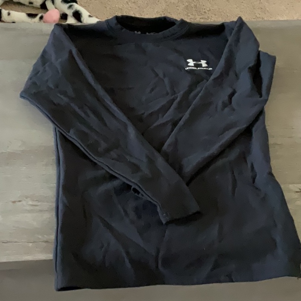 Medium UA Cold Gear Crewneck
